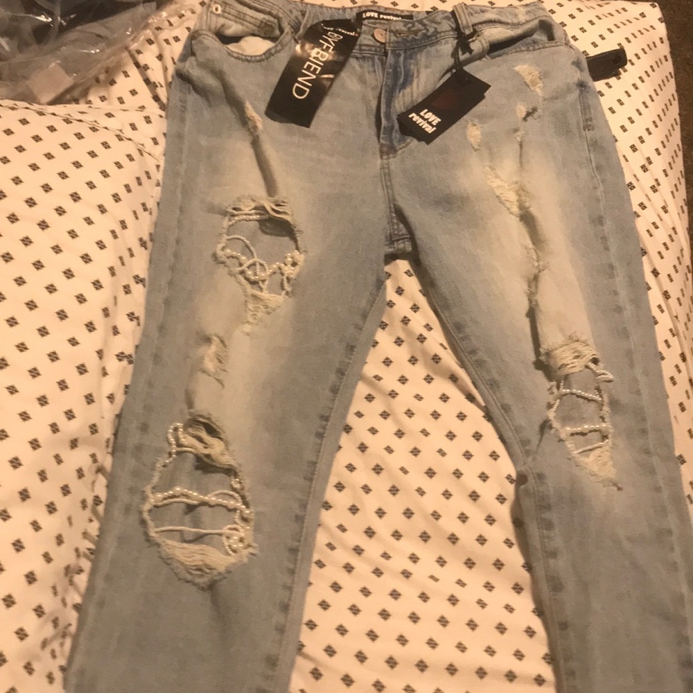 Fashion nova boyfriend jeans